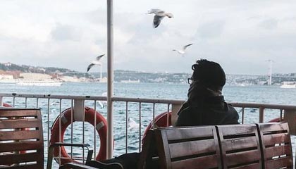 开云全站下载-赛事转播技术升级，虚拟现实带来沉浸式体验，转播赛事可以收费吗